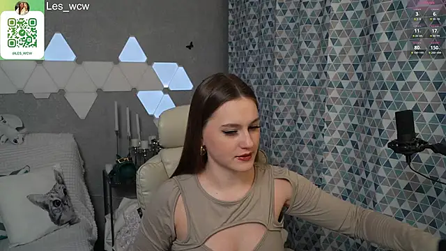 Snapshot of HarleyDeess chatting on 03/02/25, 09:22 HarleyDeess online show from 03/02/25, 09:22