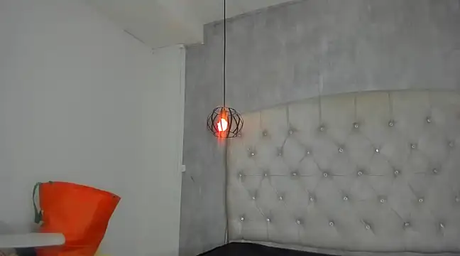 Snapshot of Alice_Laurentt chatting on 03/03/25, 10:38 Alice Laurentt online show from 03/03/25, 10:38