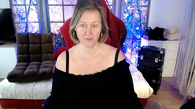 MarleneBloem online show from 02/24/25, 09:43