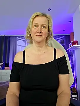 MarleneBloem online show from 04/24/26, 03:25