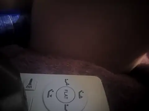 Snapshot of Travislovescum chatting on 11/22/25, 06:23 Travislovescum online show from 11/22/25, 06:23