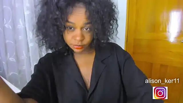 alison-ker3 online show from 06/03/26, 06:49