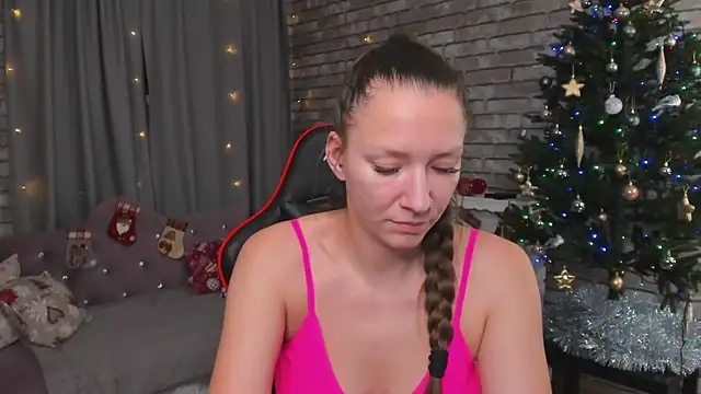 SarahCoksss online show from 12/23/25, 12:19