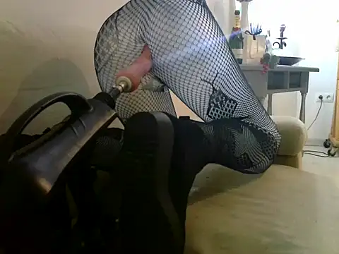 xxxlecram online show from 06/04/26, 09:15