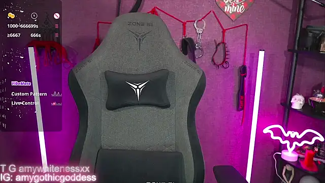 amywhitenessxx online show from 04/12/26, 03:06