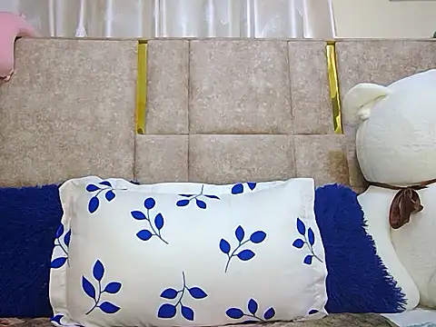 sexy smiley online show from 01/29/25, 01:27