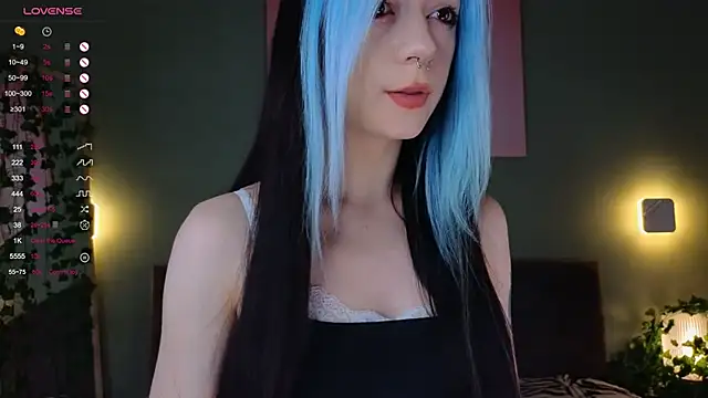 TristaRoht online show from 03/13/25, 01:40