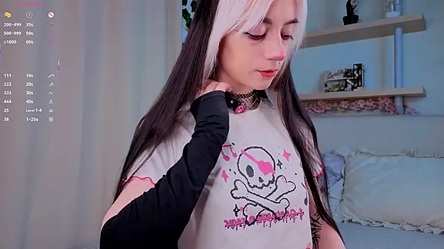 TristaRoht online show from 11/08/25, 03:12