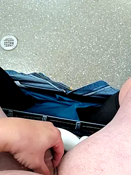 Snapshot of Jackauff69 chatting on 12/18/25, 11:11 Jackauff69 online show from 12/18/25, 11:11