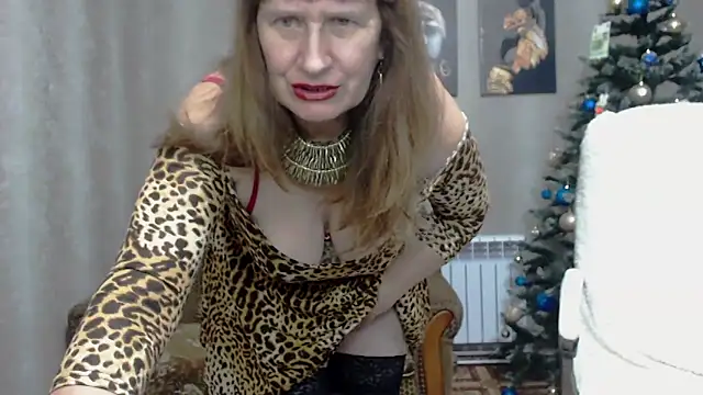 Snapshot of koroleva70 chatting on 01/05/25, 06:13 koroleva70 online show from 01/05/25, 06:13