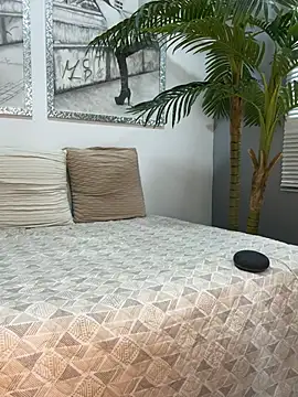 Mau White online show from 02/16/26, 10:06