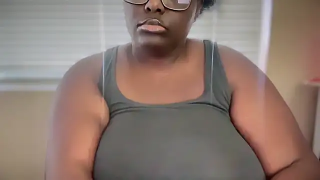 Yagurl  west online show from 02/09/25, 12:06