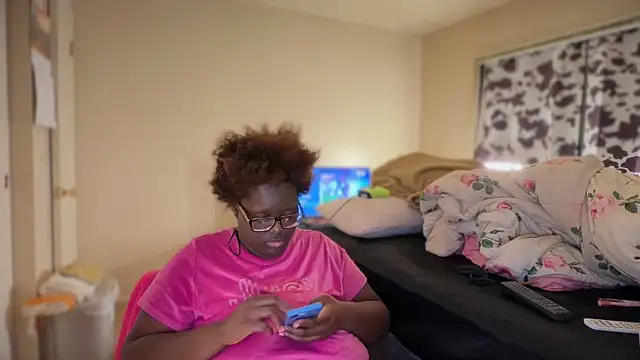 Yagurl  west online show from 02/13/26, 03:35