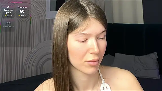 viviann evans online show from 02/27/25, 03:47