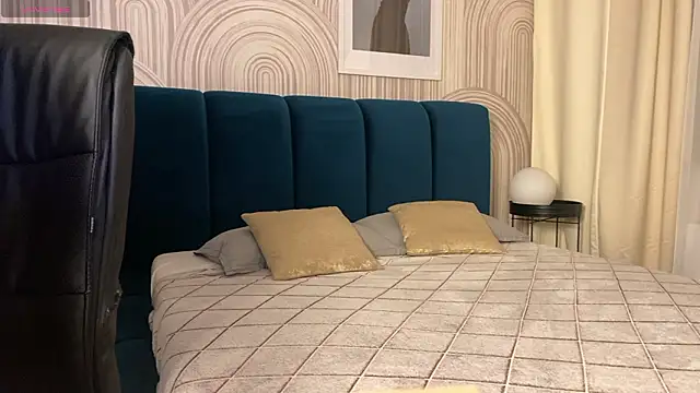 viviann evans online show from 02/16/26, 01:57