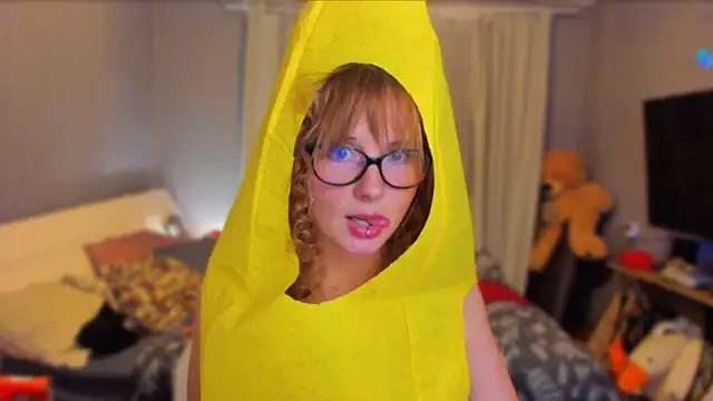 KlementinaBbG online show from 09/20/25, 08:54