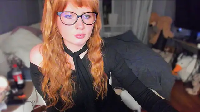 KlementinaBbG online show from 12/14/25, 08:35