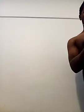 Snapshot of Vuyokaki chatting on 09/18/25, 06:04 Vuyokaki online show from 09/18/25, 06:04