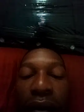 Snapshot of Vuyokaki chatting on 11/01/25, 04:25 Vuyokaki online show from 11/01/25, 04:25