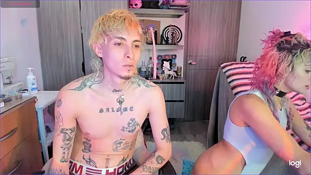 badeyes crazygoat online show from 04/06/26, 10:22