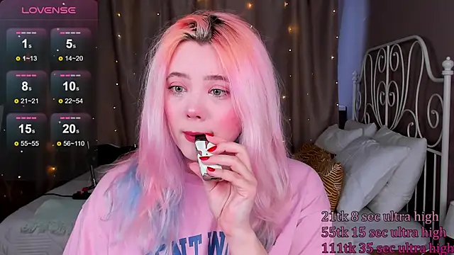 Snapshot of __KawaiiYuki__ chatting on 03/15/25, 08:48 KawaiiYuki online show from 03/15/25, 08:48