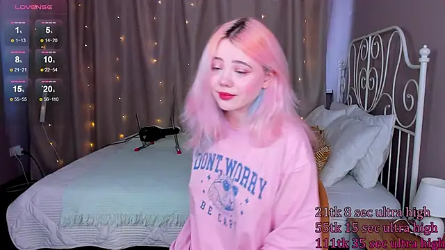   KawaiiYuki   online show from 03/16/25, 05:36