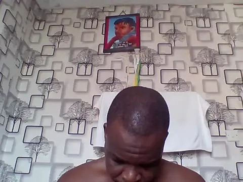 Chumba 001 online show from 04/13/26, 05:13