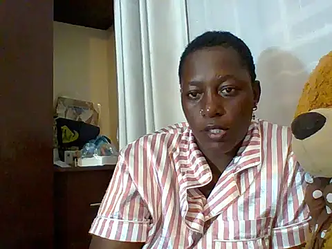 Snapshot of Poisonous_Ivy chatting on 03/01/26, 10:12 Poisonous Ivy online show from 03/01/26, 10:12