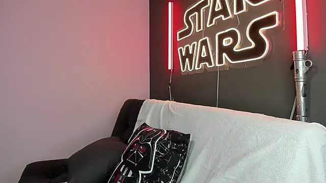 miiss anna online show from 01/18/25, 11:00