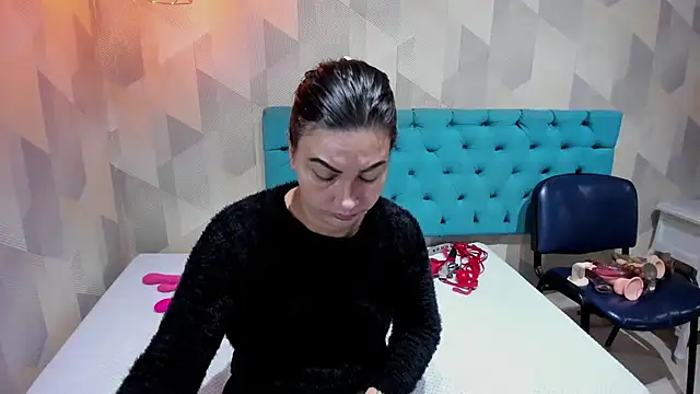 AdaFawxx online show from 04/01/26, 04:02