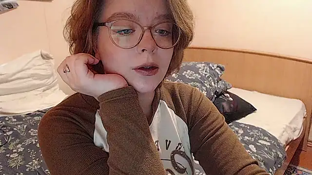 Chmiri cb online show from 10/21/25, 10:49