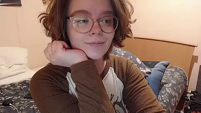 Chmiri cb online show from 11/12/25, 12:05