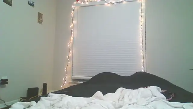 NaughtyHottieBBW online show from 04/18/26, 12:25