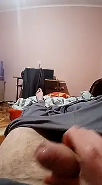 Snapshot of bob986 chatting on 12/09/24, 08:44 bob986 online show from 12/09/24, 08:44