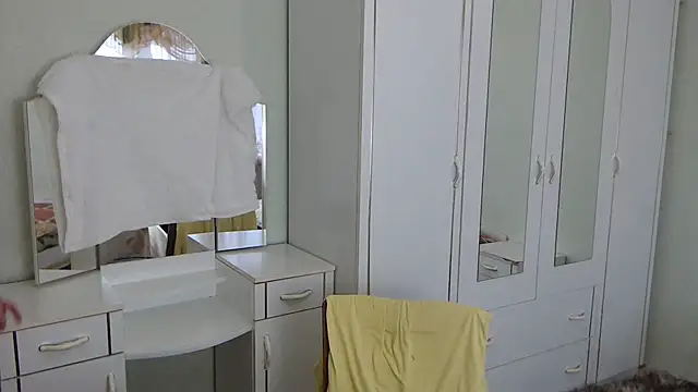 Zoro1999 online show from 12/11/24, 11:08