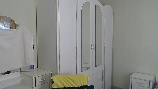 Zoro1999 online show from 03/12/25, 12:04