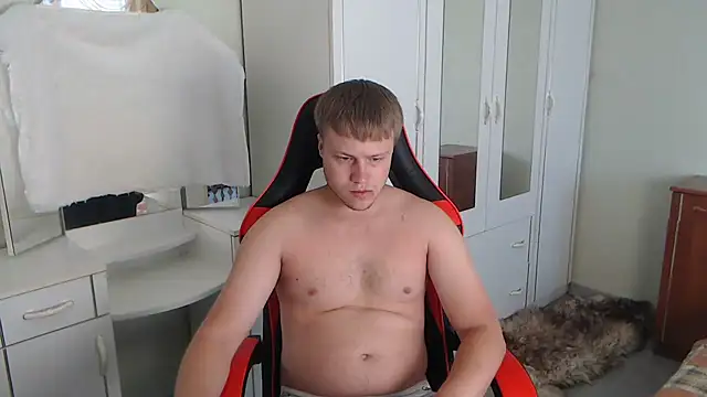 Zoro1999 online show from 09/10/25, 10:48