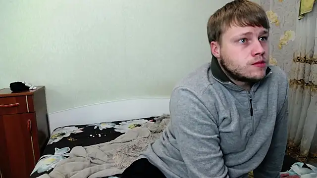 Zoro1999 online show from 10/13/25, 10:59