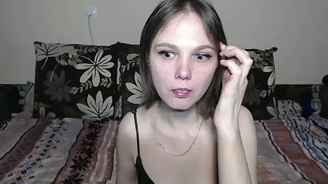 Nika Shiny online show from 02/18/25, 05:31