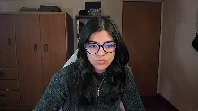 valerie  skyy online show from 01/08/25, 03:40