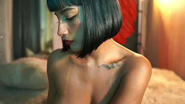JulietaWinona online show from 05/16/26, 12:07