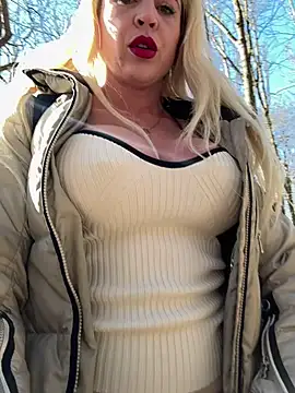 Kate-monroe online show from 03/19/25, 12:45