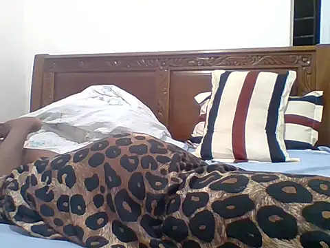 Snapshot of sexy__candyy chatting on 10/25/25, 08:36 sexy candyy online show from 10/25/25, 08:36