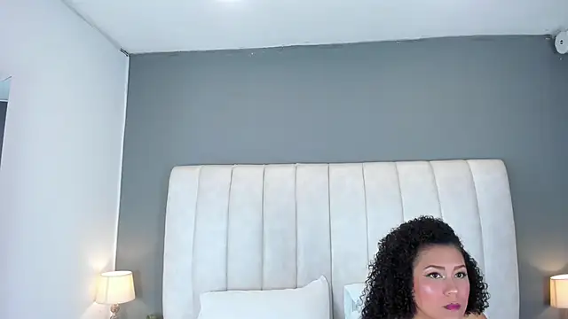 Ashleyy23x online show from 02/25/25, 07:47