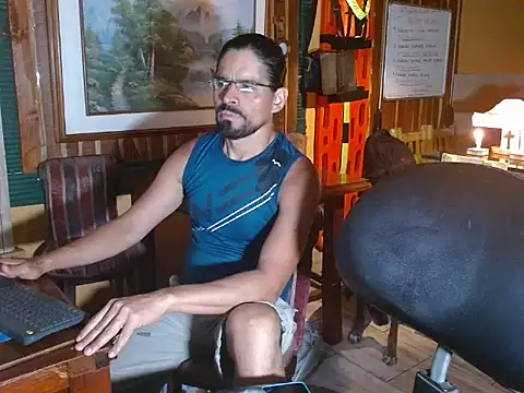 Dr Pocholate84 online show from 05/25/26, 10:49