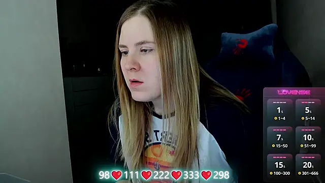 Olivia Munk online show from 03/10/26, 04:06