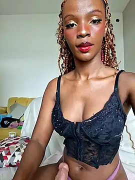 Snapshot of Kamdollie chatting on 07/19/26, 06:39 Kamdollie online show from 07/19/26, 06:39
