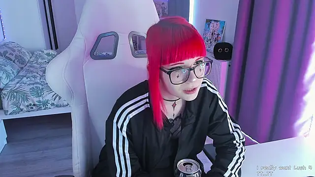 Snapshot of Yumi_Youkai chatting on 02/19/25, 08:33 Yumi Youkai online show from 02/19/25, 08:33