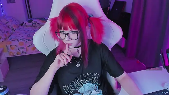 Snapshot of Yumi_Youkai chatting on 09/11/25, 05:57 Yumi Youkai online show from 09/11/25, 05:57