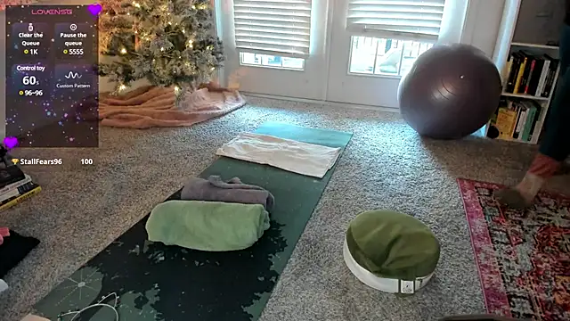 lovejulietxo online show from 01/02/25, 08:13